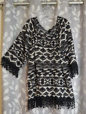 Ali Miles Black and White Knit Lace Tunic size 3X